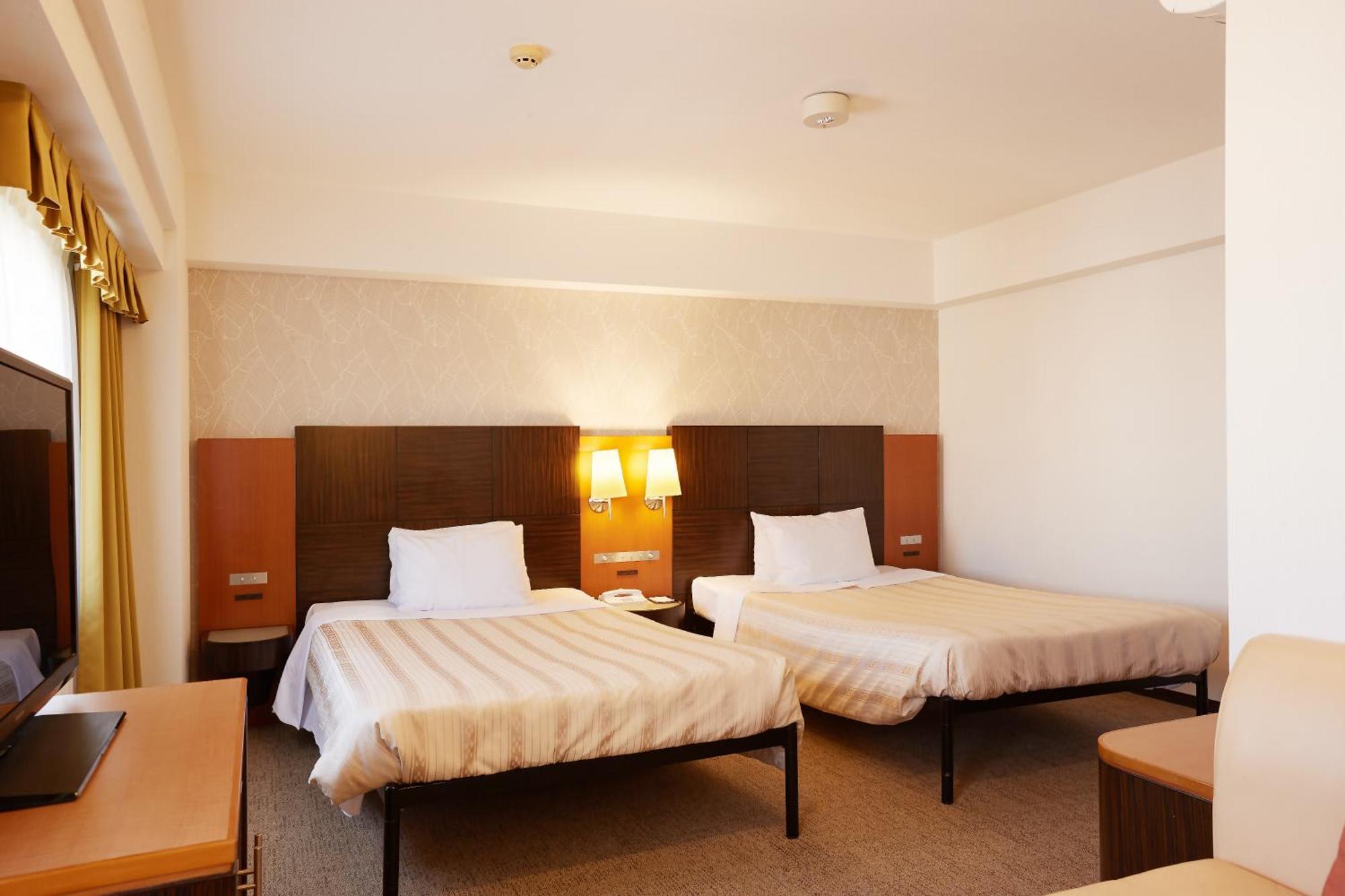 Grg Hotel Naha Higashimachi Екстер'єр фото